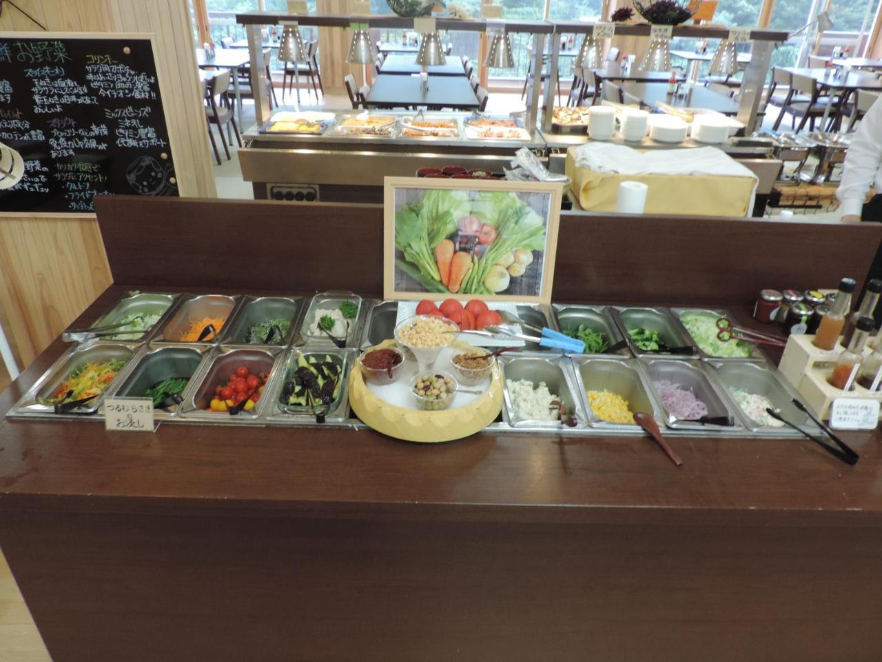 土湯温泉 やすらぎの宿 向瀧旅館 Фукусима Экстерьер фото